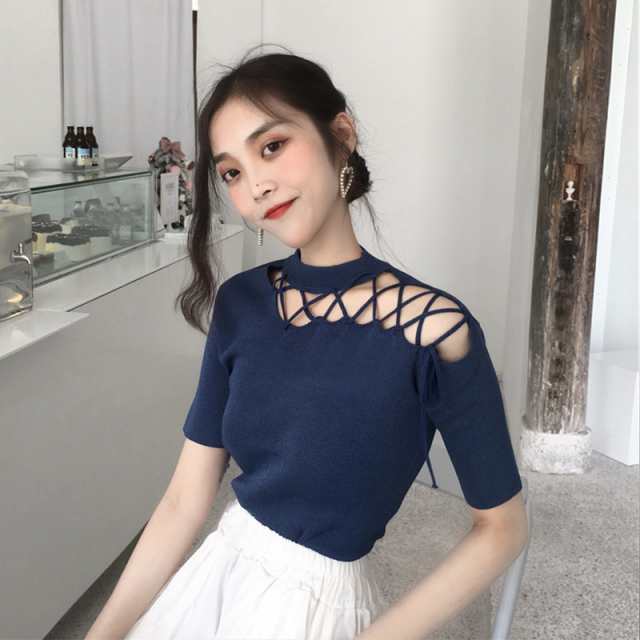 トップス 半袖 Tシャツ 袖あり レースアップ 穴あき 肌魅せ 肩見せ 肩出し 無地 イレギュラー アシメ デザイン ラウンドネック スリム 細