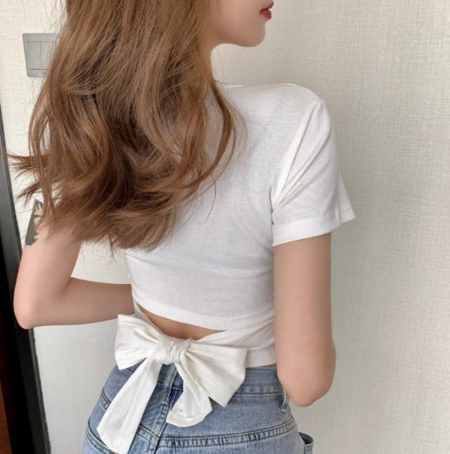 バック リボン Tシャツ レディース 白 黒 トップス 半袖 ミニ丈 ウエストマーク スタイルアップ 肌魅せ ヘルシー セクシー Vネック かわいい 大人 シンプル カジュアル おしゃれ キュート ガ